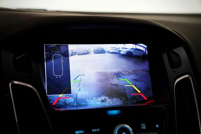 汽油時尚型 原版件 撥片 安卓機含導航+倒車顯影 電視 換檔撥片 自動大燈 電折後視鏡 定速  第16張相片