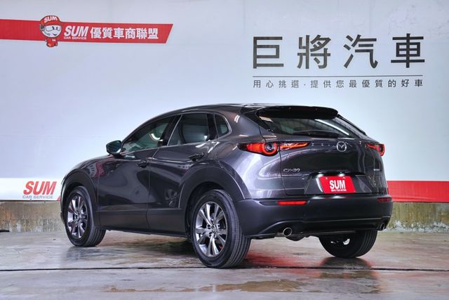 20S Signature｜原廠保養僅跑3.6萬里 ACC車道偏移 盲點 抬顯 電動椅 BOSE環景 電尾門  第6張相片