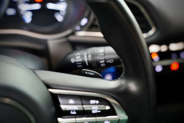 20S Signature｜原廠保養僅跑3.6萬里 ACC車道偏移 盲點 抬顯 電動椅 BOSE環景 電尾門  第12張相片