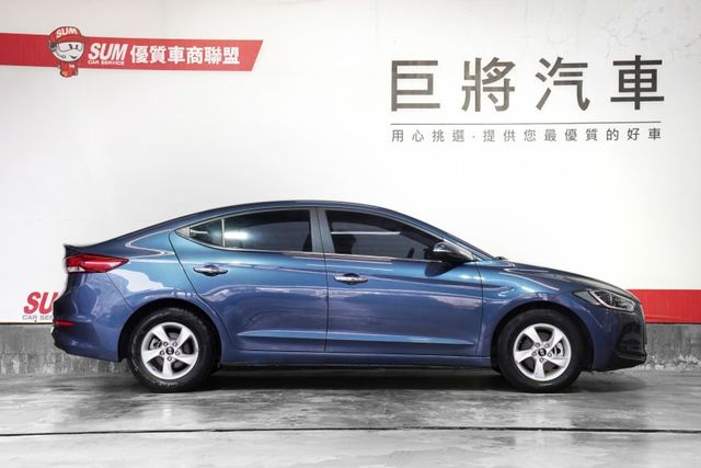 豪華版｜一手車 僅跑4.8萬里 定速循跡、倒車雷達、後座出風口  第4張相片