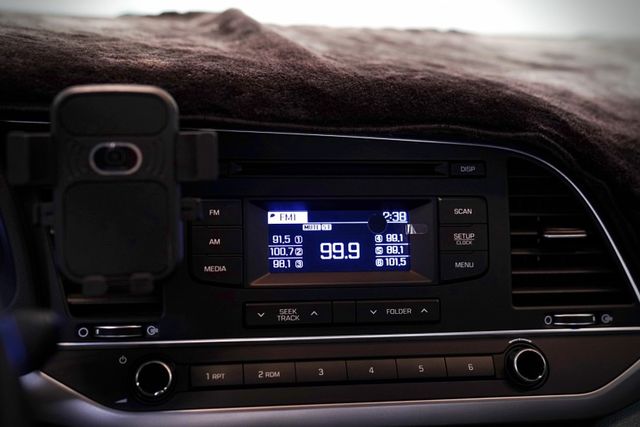 豪華版｜一手車 僅跑4.8萬里 定速循跡、倒車雷達、後座出風口  第14張相片