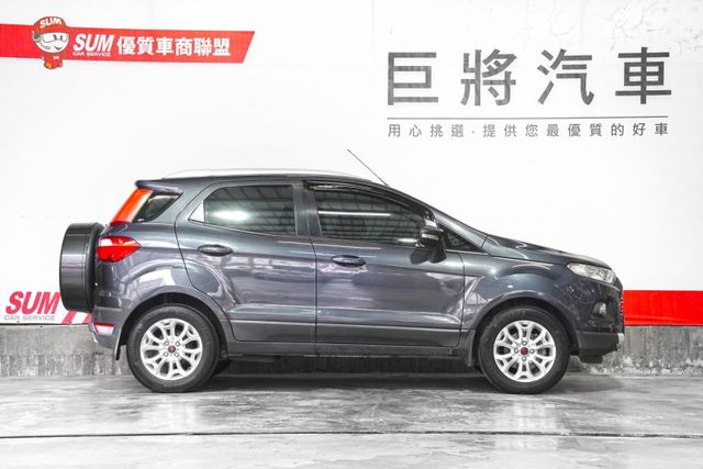 都會尊貴版｜原版件 加裝抬顯 有Ikey、摸門解鎖、定速、恆溫空調  第4張相片