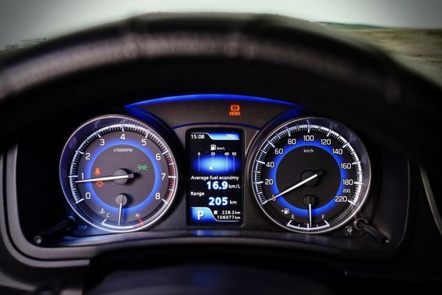 1.0T｜原廠保養 撥片 皮椅 HID頭燈 LED日行燈 恆溫空調 免鑰匙 定速  第12張相片