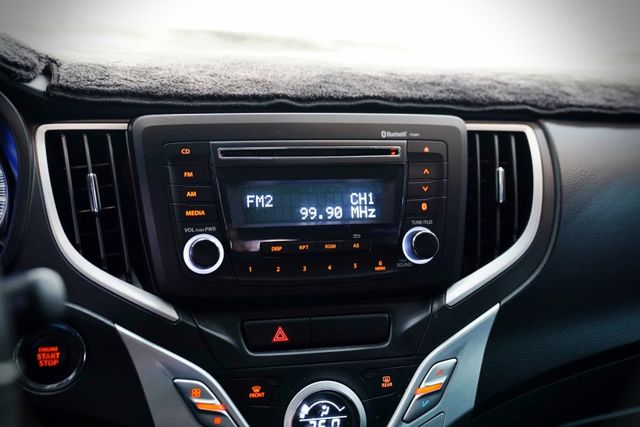 1.0T｜原廠保養 撥片 皮椅 HID頭燈 LED日行燈 恆溫空調 免鑰匙 定速  第13張相片