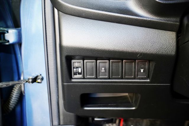 1.0T｜原廠保養 撥片 皮椅 HID頭燈 LED日行燈 恆溫空調 免鑰匙 定速  第16張相片