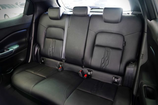 駕趣享樂版｜原廠保養 僅跑5.9千里 撥片 環景 導航 車道輔助 Bose環繞音響  第8張相片