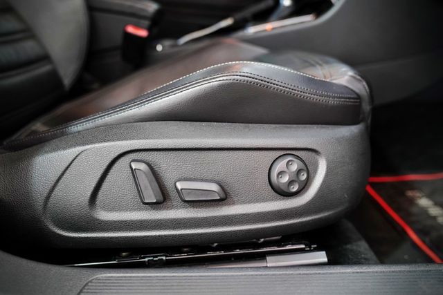 TSI 銀色｜撥片 倒車影像 雙電動椅 電熱椅 原廠保養  第17張相片