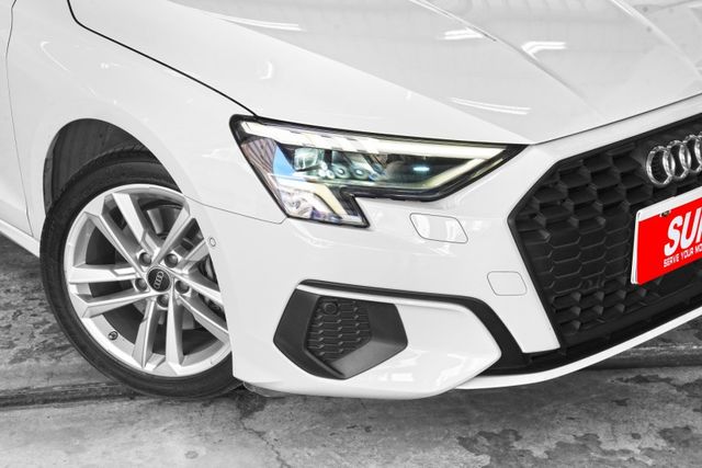 35 TFSI  原廠保養僅跑8萬里 撥片、倒車影像、ACC、車道偏離警示、盲點、CarPlay  第20張相片