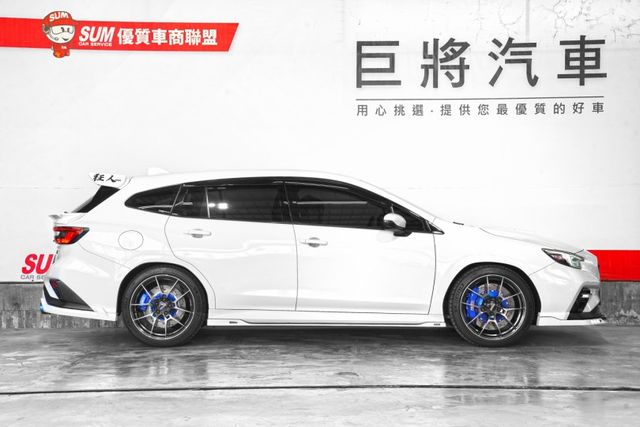 原廠保固 僅跑2.1萬里 ACC 車道偏移 盲點 天窗 倒影 電尾門 電子手煞  第4張相片