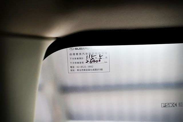 原廠保固 僅跑2.1萬里 ACC 車道偏移 盲點 天窗 倒影 電尾門 電子手煞  第18張相片