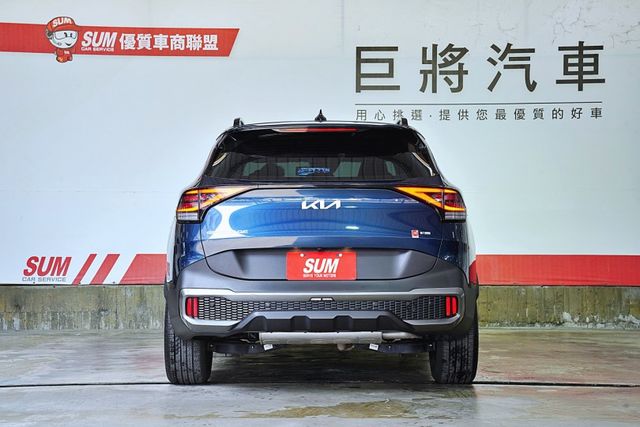 原廠保固僅跑2.1萬里 全景天窗 ACC跟車 車道偏離 盲點 360環景 電尾門  第3張相片