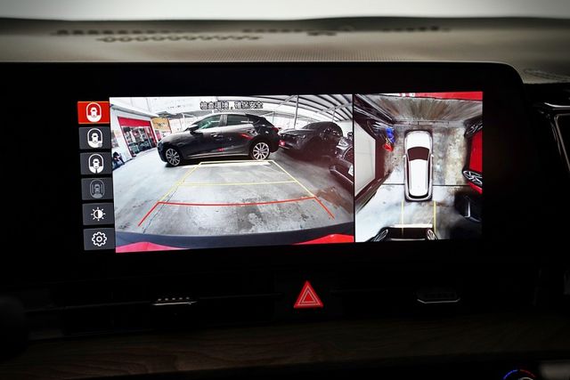 原廠保固僅跑2.1萬里 全景天窗 ACC跟車 車道偏離 盲點 360環景 電尾門  第13張相片