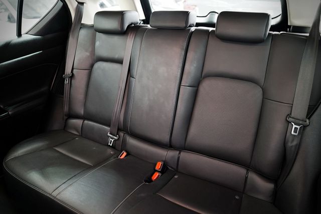 小改後 ACC 車道偏移 雙電動椅電熱椅 倒影 I-Key 自動大燈 雙區恆溫  第9張相片