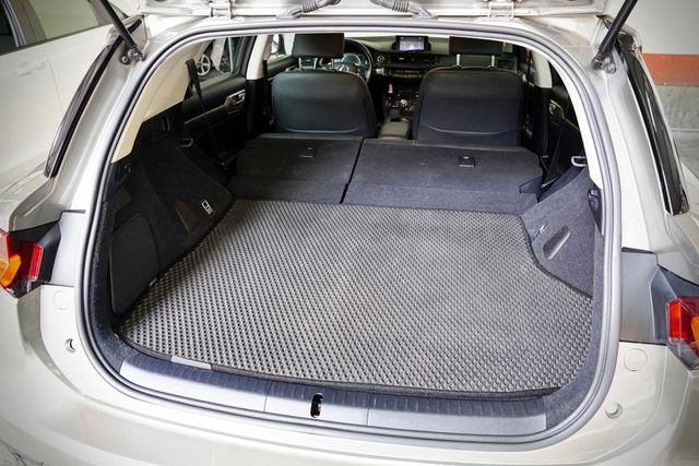 小改後 ACC 車道偏移 雙電動椅電熱椅 倒影 I-Key 自動大燈 雙區恆溫  第10張相片