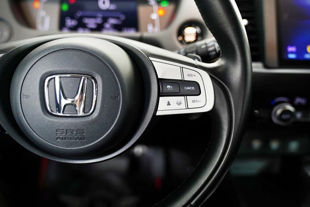 一手車 原鈑件 僅跑2.1萬里 數位儀表、倒車顯影、恆溫、ACC跟車 車道維持  第11張相片