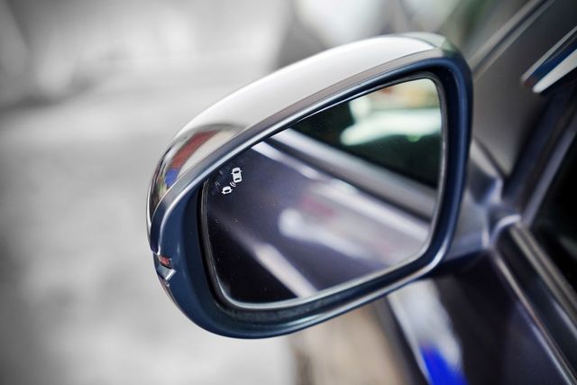 一手車 原鈑件 僅跑2.1萬里 數位儀表、倒車顯影、恆溫、ACC跟車 車道維持  第18張相片