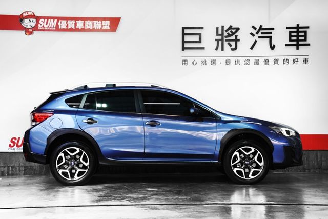 僅跑6.7萬里 天窗 撥片 恆溫 電動椅 偏離警示 ACC 導航倒影  第4張相片