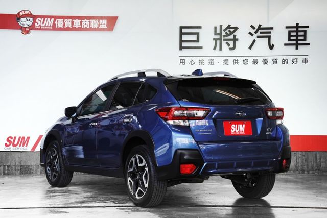 僅跑6.7萬里 天窗 撥片 恆溫 電動椅 偏離警示 ACC 導航倒影  第6張相片