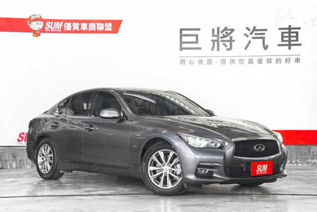 一手車僅跑4.5萬里 原版件 原廠保養 天窗 導航 環景影像 雙電動椅 偏移警示  第1張相片