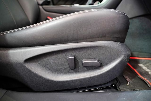 一手車僅跑4.5萬里 原版件 原廠保養 天窗 導航 環景影像 雙電動椅 偏移警示  第16張相片