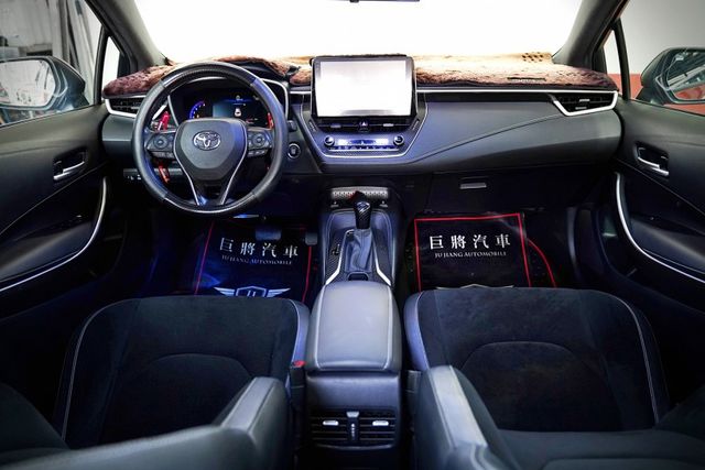 一手車 原版件 缺廠證 ACC 車道偏移 盲點 倒車顯影 抬頭顯示 雙前座電熱椅  第7張相片