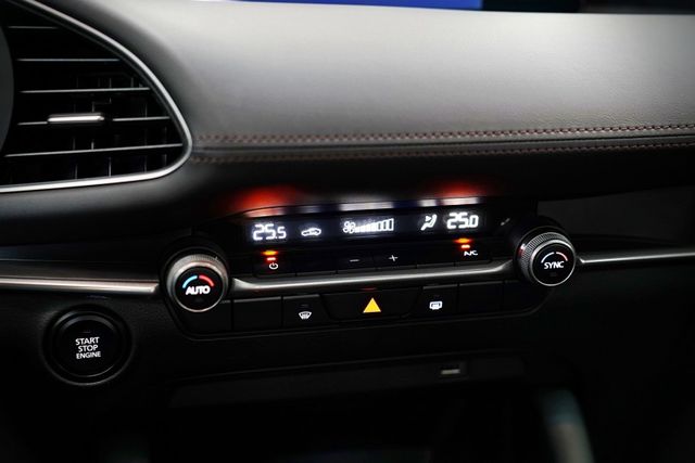 22年式 一手車 原版原漆 MRCC全速域跟車 車道偏移 盲點 360環景 皮椅  第14張相片