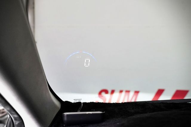 僅跑5.2萬里 導航 抬頭顯示 循跡防滑  第18張相片