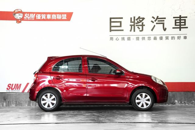 僅跑4.8萬里 一手車 原版件 有皮椅、電動調整後照鏡、胎壓偵測  第5張相片