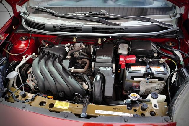 僅跑4.8萬里 一手車 原版件 有皮椅、電動調整後照鏡、胎壓偵測  第18張相片