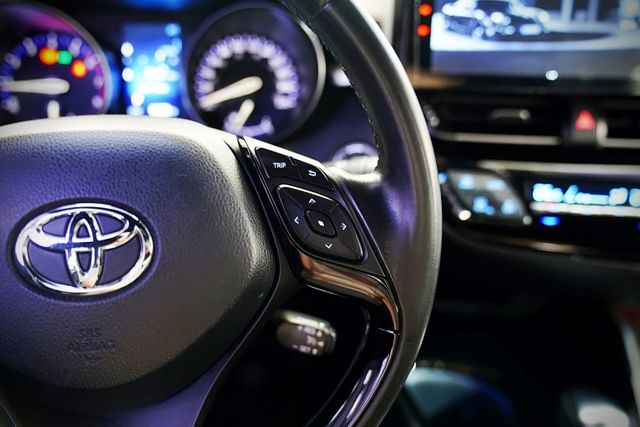 僅跑6.6萬里 倒車顯影 雙區恆溫  第12張相片