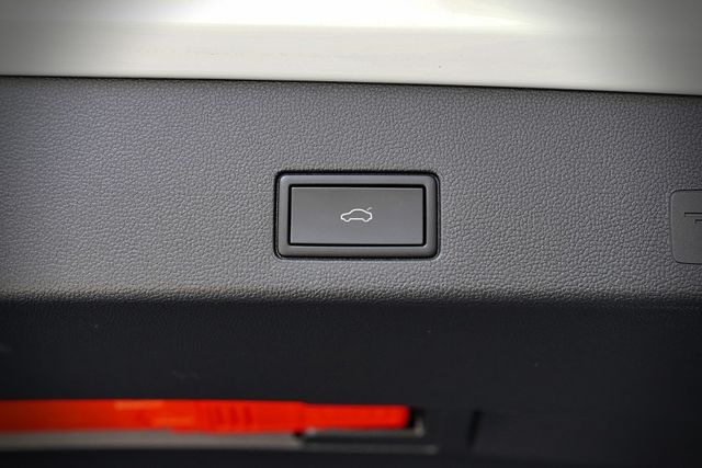 STYLE 一手車 原版原漆 原廠保固到2028年4月 ACC跟車 車道偏移  第19張相片