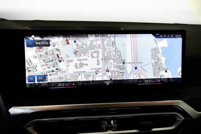 一手車 僅跑2.3萬里 原版件 原廠保固到2027 5AU、環景、盲點、ID8介面  第14張相片