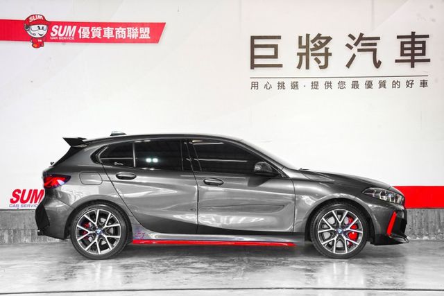 128ti｜一手車僅跑1.8萬里 撥片 電動椅 導航倒影 電尾門 偏離警示 ACC AEB 原鈑件  第4張相片