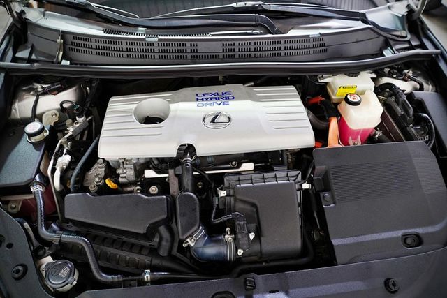 菁英版 ｜ 小改後 ACC 車道偏移 雙電動椅電熱椅 倒影 I-Key 自動大燈 雙區恆溫  第19張相片