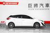 豪華版｜原鈑件 原廠保養僅跑1.1萬里 雙色內裝 定速 車道偏移 車美仕主機 倒影 導航  第4張縮圖
