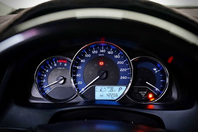 經典型｜原廠保養 僅跑4.2萬里 導航 倒車影像 定速 雙區恆溫  第12張相片