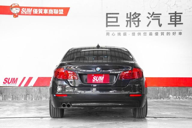 一手車僅跑4.5萬里 原版件 原廠保養 天窗 導航 環景影像 雙電動椅 偏移警示  第3張相片
