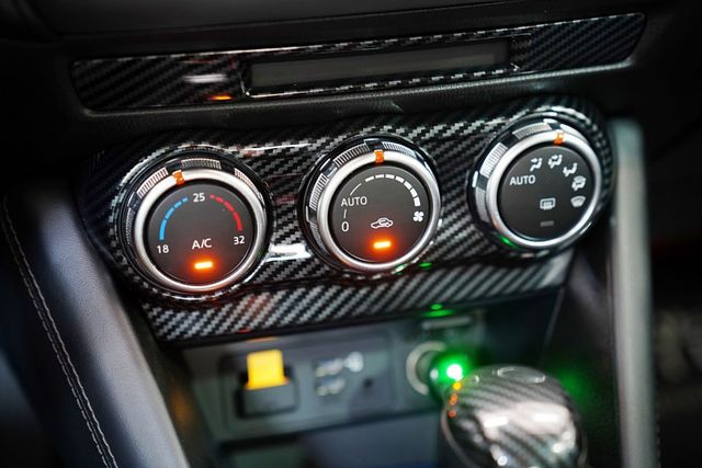 一手車 原版件 ACC 車道偏移 盲點 抬顯 倒影 BOSE音響 CARPLAY  第14張相片