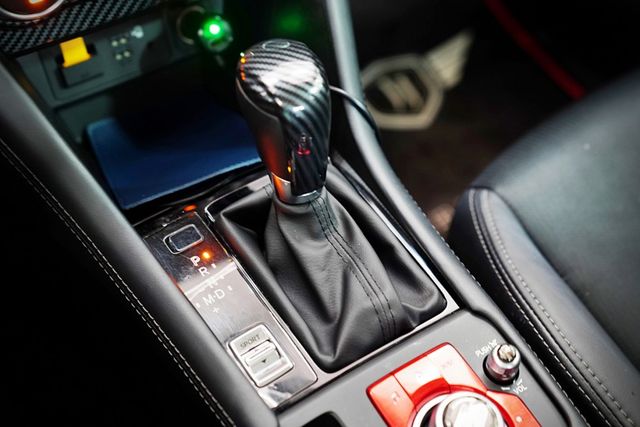 一手車 原版件 ACC 車道偏移 盲點 抬顯 倒影 BOSE音響 CARPLAY  第15張相片