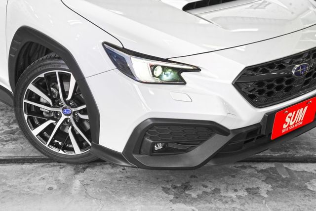 一手車．原版．ACC跟車．車道偏移．盲點．倒影．天窗．電動椅．HK音響．雙區恆溫  第20張相片