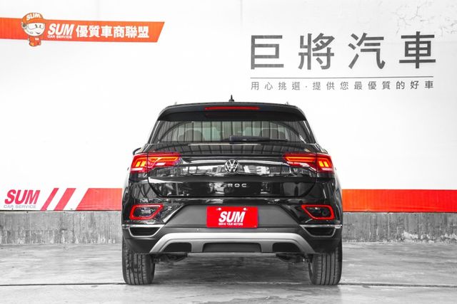 一手車 原版件 撥片、雙區恆溫、電動尾門、倒影、盲點、原廠導航、ACC、自動停車  第3張相片