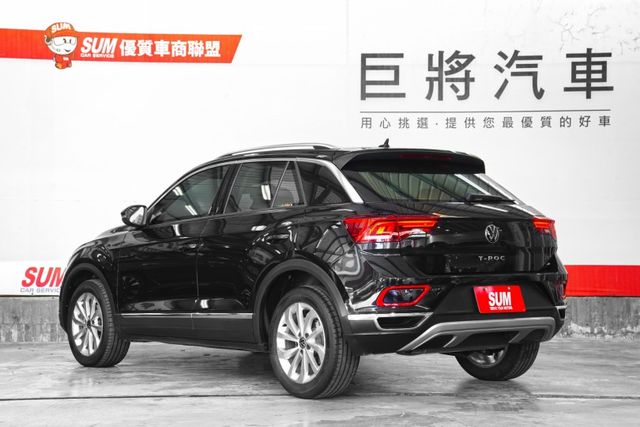 一手車 原版件 撥片、雙區恆溫、電動尾門、倒影、盲點、原廠導航、ACC、自動停車  第6張相片