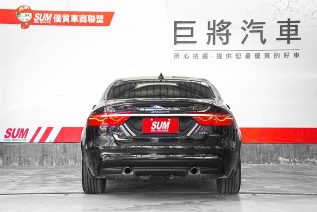 一手車 原版件 天窗、數位儀表、方向盤4向調整、撥片、雙區恆溫、環景、原廠導航  第3張相片