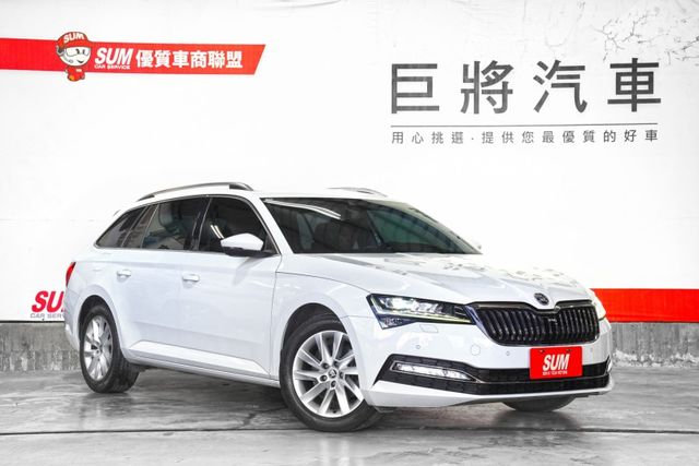 原鈑件、數位儀錶、雙電動椅+駕駛座記憶、雙區恆溫、ACC、電子手煞、盲點、電尾門  第1張相片