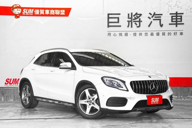 GLA 180運動版｜原版件 AMG 定速 倒影 恆溫 CARPLAY 電尾門 雙電動記憶座椅 撥片  第1張相片