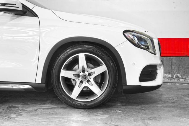 GLA 180運動版｜原版件 AMG 定速 倒影 恆溫 CARPLAY 電尾門 雙電動記憶座椅 撥片  第5張相片