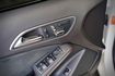 GLA 180運動版｜原版件 AMG 定速 倒影 恆溫 CARPLAY 電尾門 雙電動記憶座椅 撥片  第16張縮圖