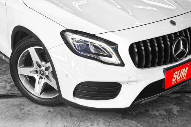 GLA 180運動版｜原版件 AMG 定速 倒影 恆溫 CARPLAY 電尾門 雙電動記憶座椅 撥片  第20張相片