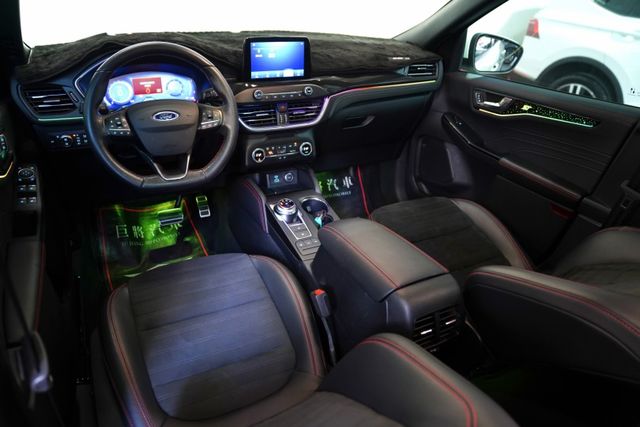 EcoBoost250 AWD ST-Line數位儀錶、電動椅、手機無線充、ACC、B&O音響 、撥片、電尾門、全景天窗  第7張相片