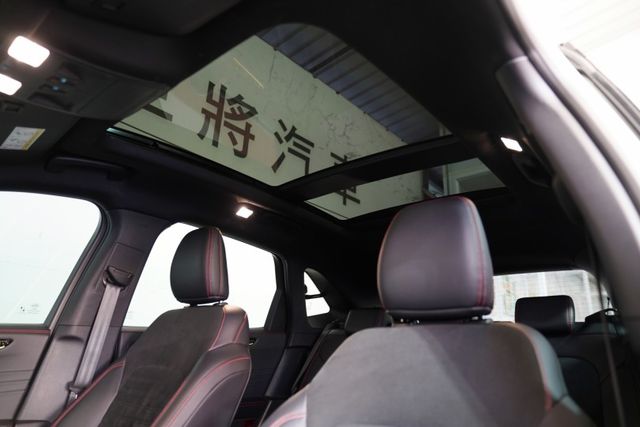EcoBoost250 AWD ST-Line數位儀錶、電動椅、手機無線充、ACC、B&O音響 、撥片、電尾門、全景天窗  第10張相片